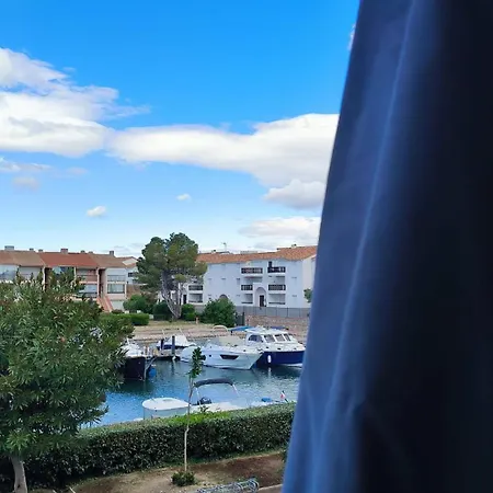 St Cyprien La Marina T2 Climatise *